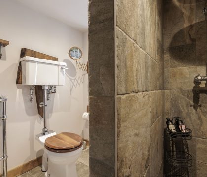 The Barn By The Ford Bathroom - StayCotswold