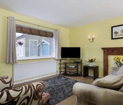 April Cottage Sitting Area - StayCotswold