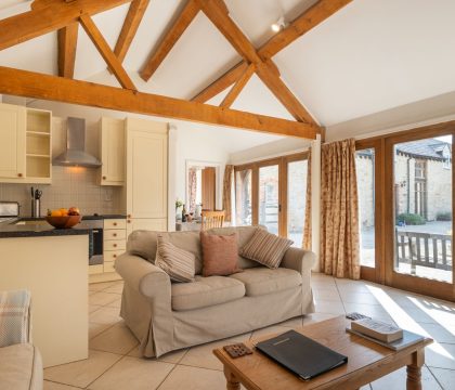 Blossom Barn Sitting Room - StayCotswold 