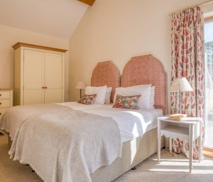 Blossom Barn Bedroom Two - StayCotswold 