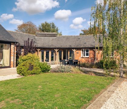 Flower Barn - StayCotswold