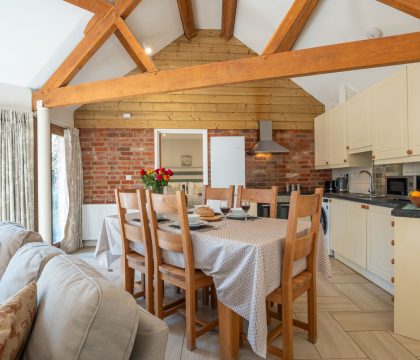 Flower Barn Dining Room- StayCotswold