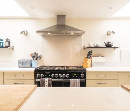 The Barn Kitchen - StayCotswold