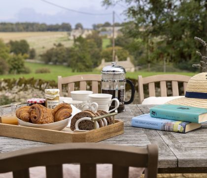 The Old Vicarage Outside - StayCotswold