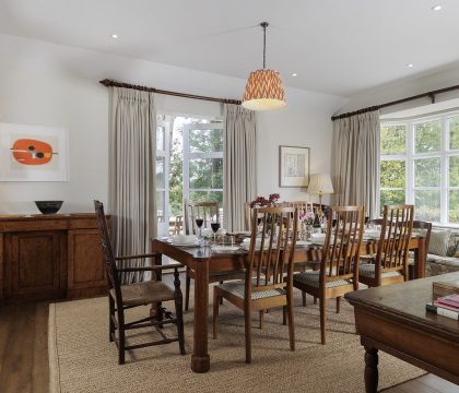 The Old Vicarage Sitting/Dining Room - StayCotswold
