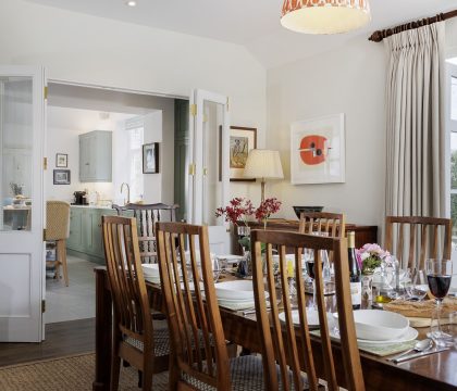 The Old Vicarage Sitting/Dining Room - StayCotswold
