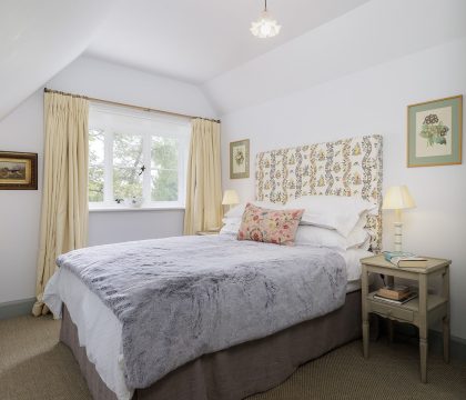 The Old Vicarage Bedroom 5 - StayCotswold
