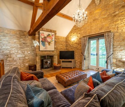 The Mill  Sitting Room - StayCotswold