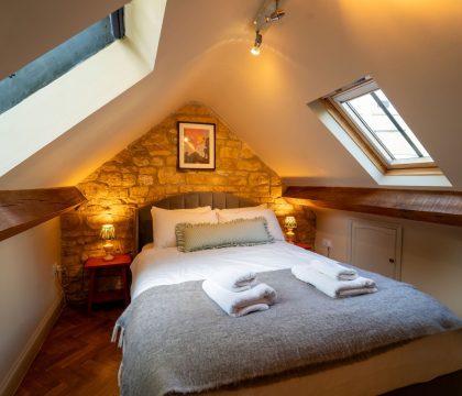 The Mill Bedroom 3 - StayCotswold