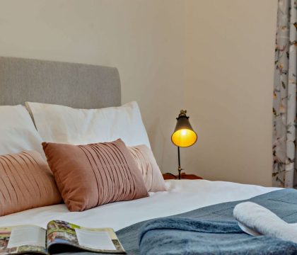 Fox Master Bedroom - StayCotswold