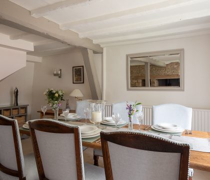 Fuschia Cottage Dining - StayCotswold