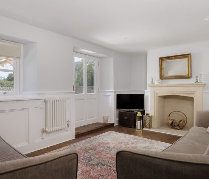 Green Farm Snug - StayCotswold