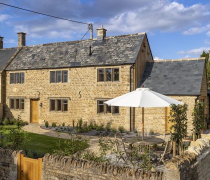 Corner House - StayCotswold