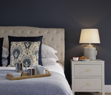 Green Farm Master Bedroom - StayCotswold