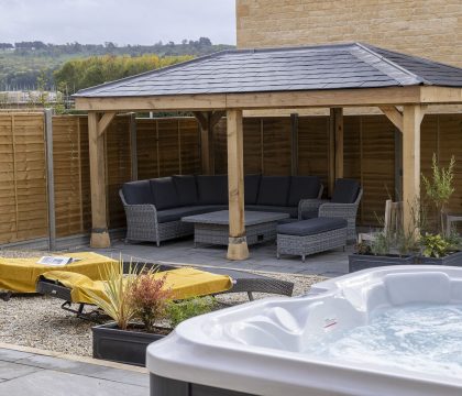 The Old Stores Garden - StayCotswold