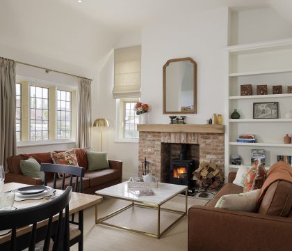 The Old Stores Sitting Area - StayCotswold