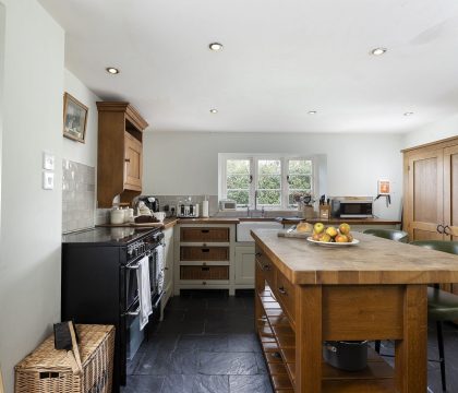 Winterberry Cottage Kitchen - StayCotswold