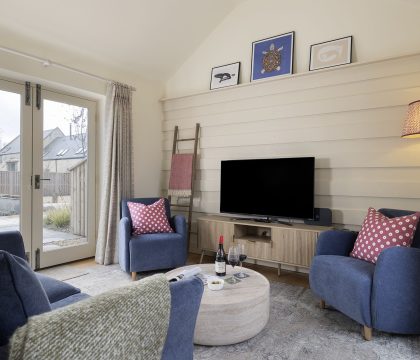 The Stables at Sturt Farm Sitting Room - StayCotswold