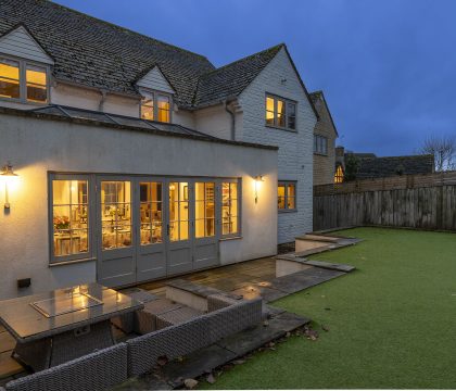 Honeysuckle House Garden - StayCotswold