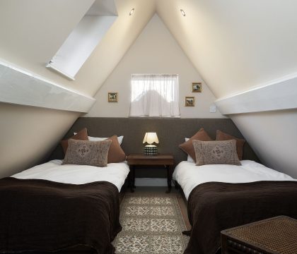 Waterside Cottage Bedroom 2 - StayCotswold