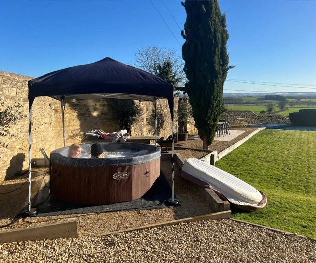 Cotswold Hot Tub Hire