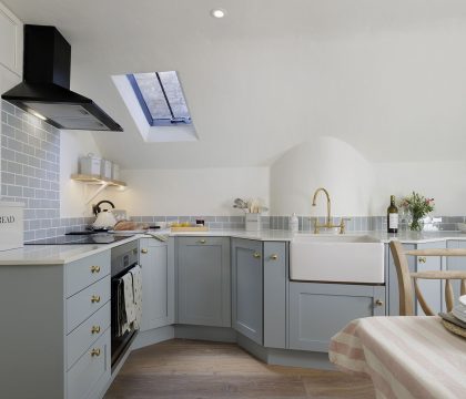 Flat 2 Martins House Kitchen - StayCotswold