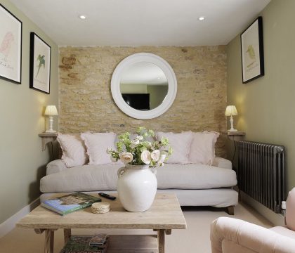 Flat 2 Martins House Sitting Room - StayCotswold