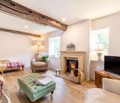 Norman Chapel Living Room - StayCotswold