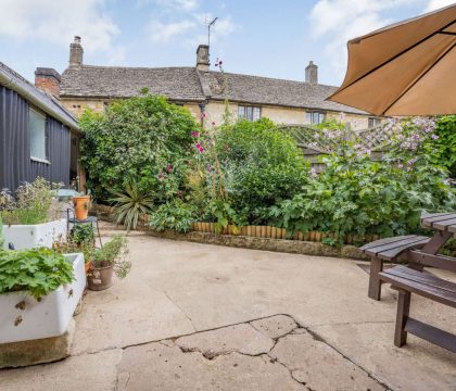 Little Mullions Garden - StayCotswold