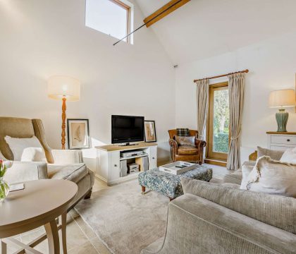 The Byres Sitting Area - StayCotswold