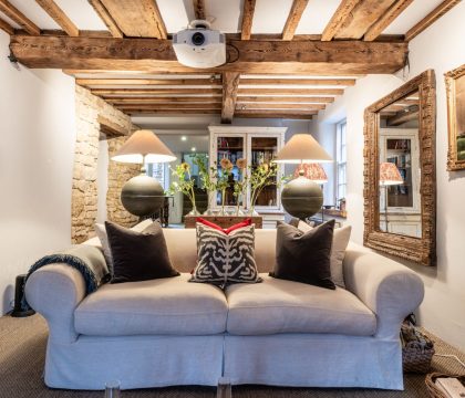 Pinkney House Sitting Room - StayCotswold