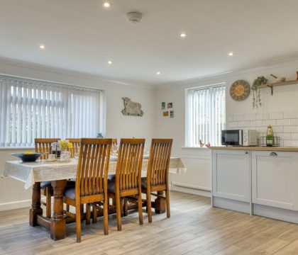 Augusta Cottage Kitchen - StayCotswold