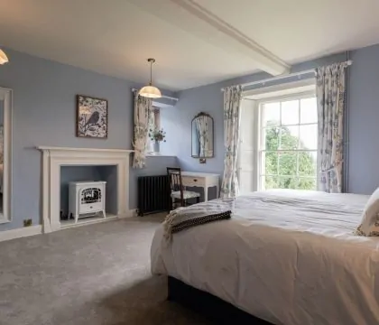 Old Rectory Master Bedroom - StayCotswold