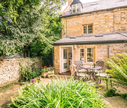 Primrose Cottage, Blockley Garden - StayCotswold