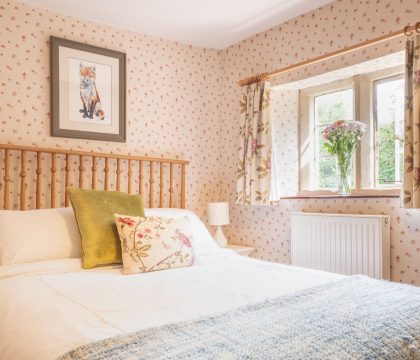 Primrose Cottage, Blockley Bedroom 2 - StayCotswold