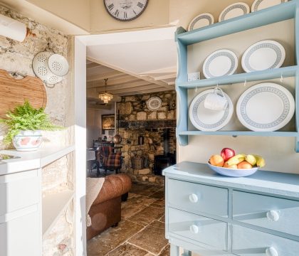 Pyatt's Pad Kitchen - StayCotswold