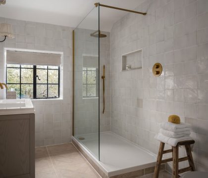 Garth Cottage Master Bedroom  Ensuite - StayCotswold