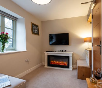 Evenlode Cottage Sitting Room - StayCotswold