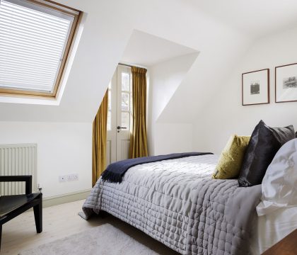 Orchard House at Broadwell Manor Master Bedroom - StayCotswold