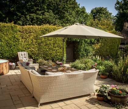 Stonelands Garden - StayCotswold