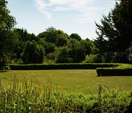 Stonelands Garden - StayCotswold