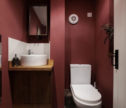 The Bakehouse Cloakroom - StayCotswold