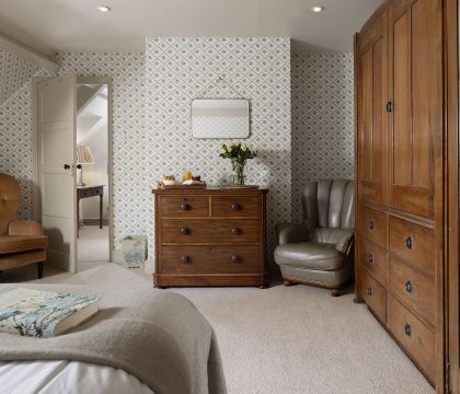 Brewery Cottage Bedroom 2 - StayCotswold