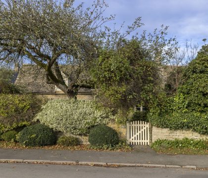 Honeysuckle Cottage - StayCotswold