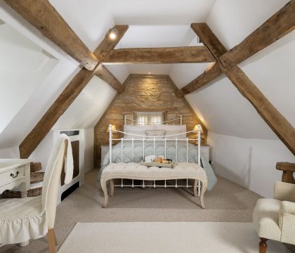 Honeysuckle Cottage Master Bedroom - StayCotswold