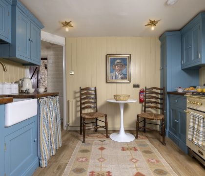 Ardmore Cottage Kitchen - StayCotswold
