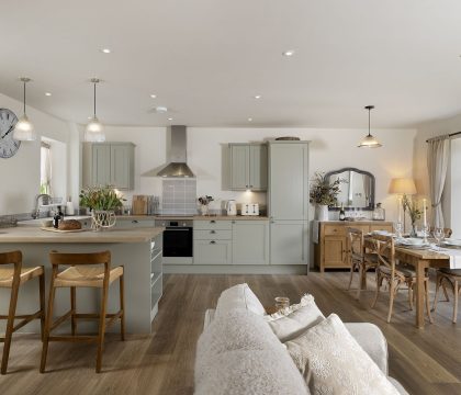 Shire Cottage Kitchen - StayCotswold