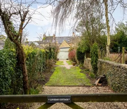 Loveday Cottage Outside - StayCotswold