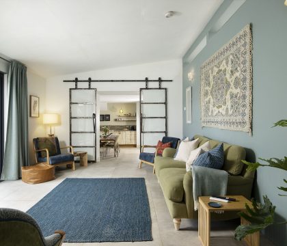 The Artists House Sitting Room - StayCotswold