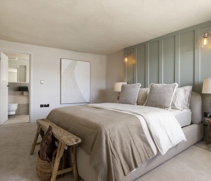 Church Alley House Master Bedroom - StayCotswold